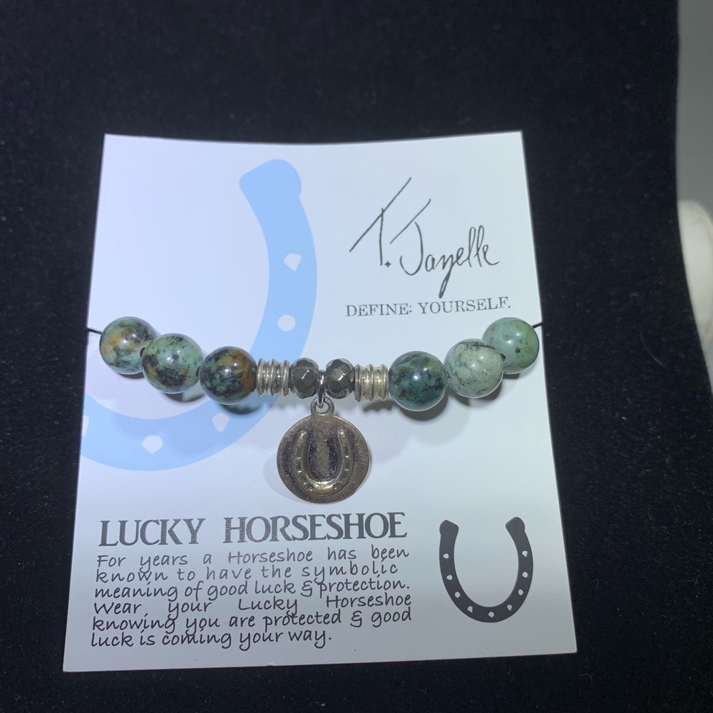 T. Jazelle Lucky Horseshoe Bracelet
